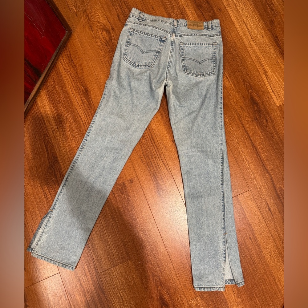 Vintage Levi's Size 26 split hem light blue silver tab